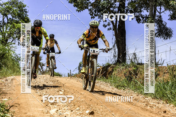 Buy your photos of the eventOURO BIKER on Fotop