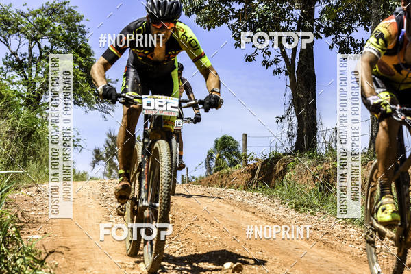 Buy your photos of the eventOURO BIKER on Fotop