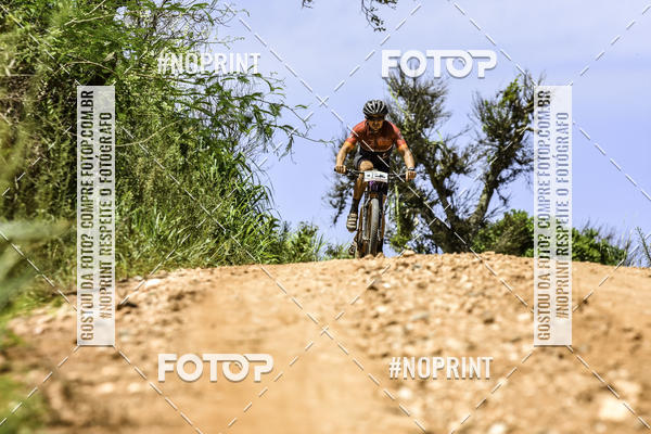 Buy your photos of the eventOURO BIKER on Fotop
