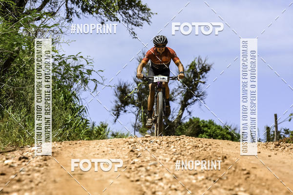 Buy your photos of the eventOURO BIKER on Fotop