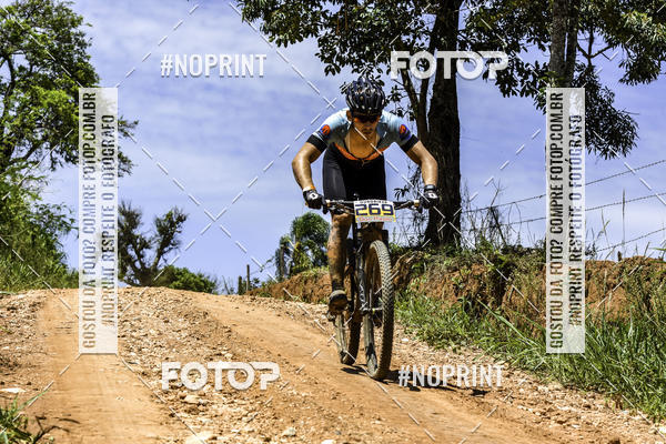 Buy your photos of the eventOURO BIKER on Fotop