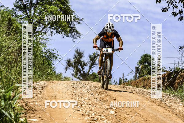 Buy your photos of the eventOURO BIKER on Fotop