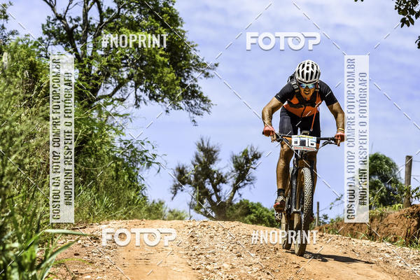 Buy your photos of the eventOURO BIKER on Fotop