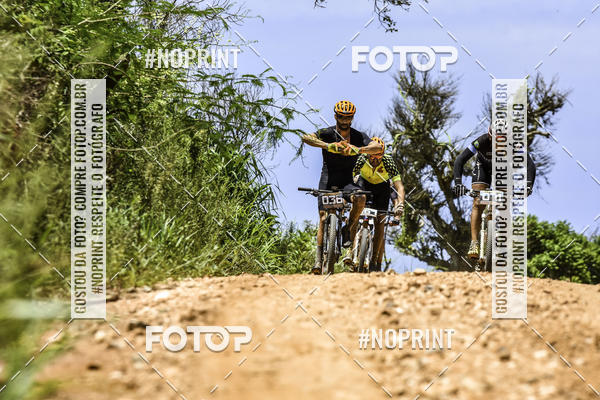 Buy your photos of the eventOURO BIKER on Fotop