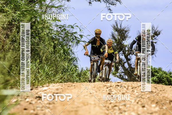 Buy your photos of the eventOURO BIKER on Fotop