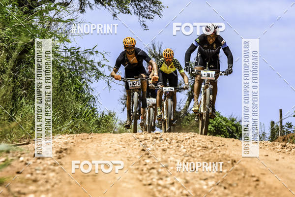Buy your photos of the eventOURO BIKER on Fotop