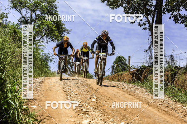 Buy your photos of the eventOURO BIKER on Fotop