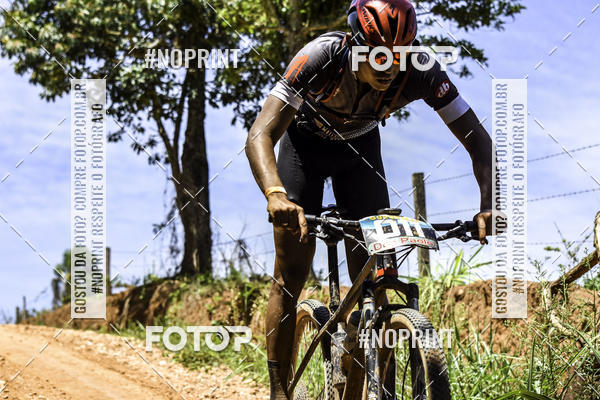 Buy your photos of the eventOURO BIKER on Fotop