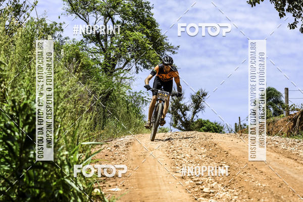 Buy your photos of the eventOURO BIKER on Fotop