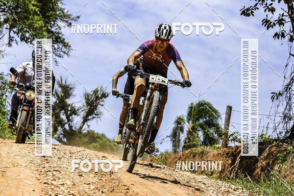 Buy your photos of the eventOURO BIKER on Fotop