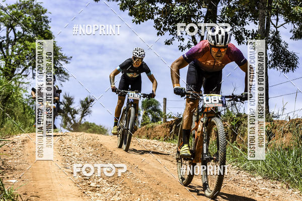 Buy your photos of the eventOURO BIKER on Fotop