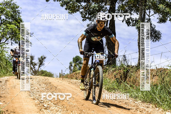 Buy your photos of the eventOURO BIKER on Fotop