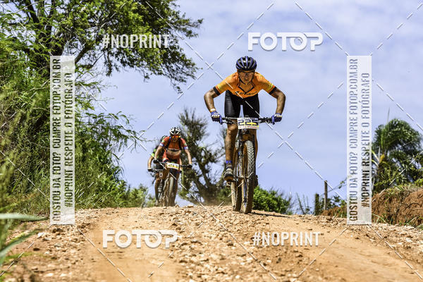 Buy your photos of the eventOURO BIKER on Fotop