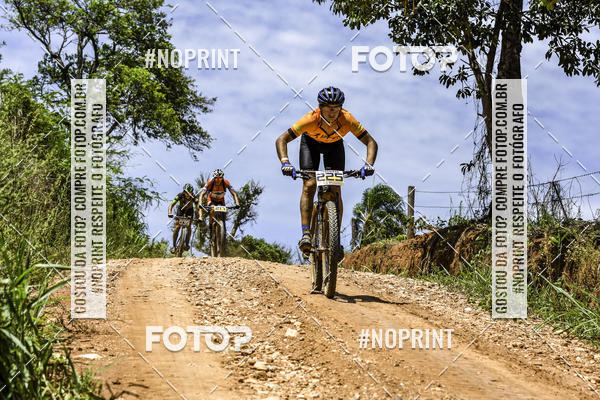 Buy your photos of the eventOURO BIKER on Fotop