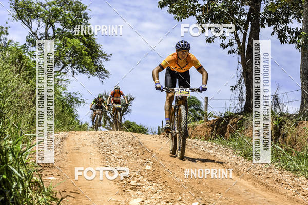 Buy your photos of the eventOURO BIKER on Fotop