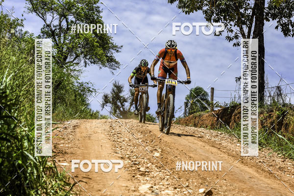 Buy your photos of the eventOURO BIKER on Fotop