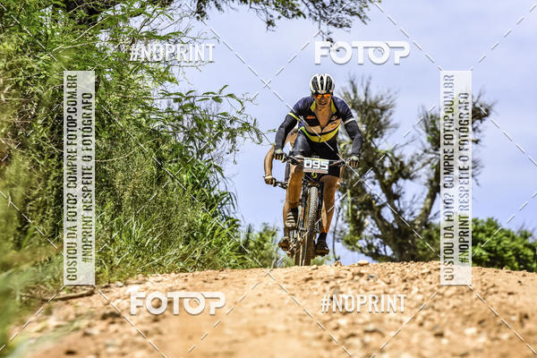 Buy your photos of the eventOURO BIKER on Fotop