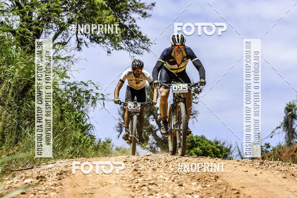 Buy your photos of the eventOURO BIKER on Fotop