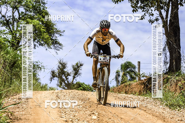 Buy your photos of the eventOURO BIKER on Fotop