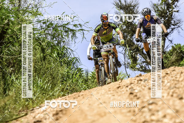 Buy your photos of the eventOURO BIKER on Fotop