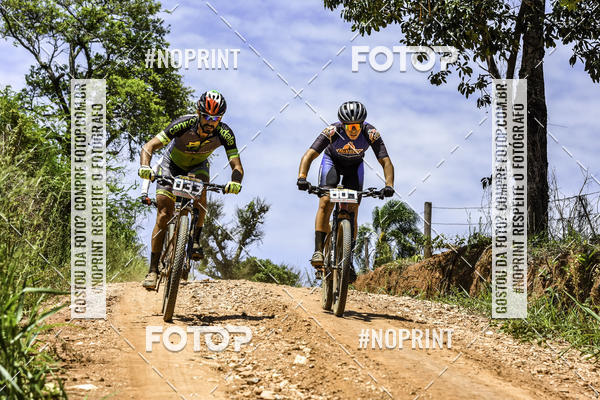 Buy your photos of the eventOURO BIKER on Fotop
