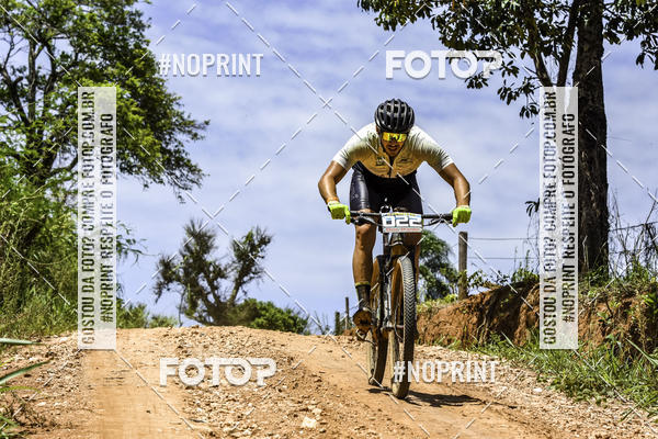 Buy your photos of the eventOURO BIKER on Fotop