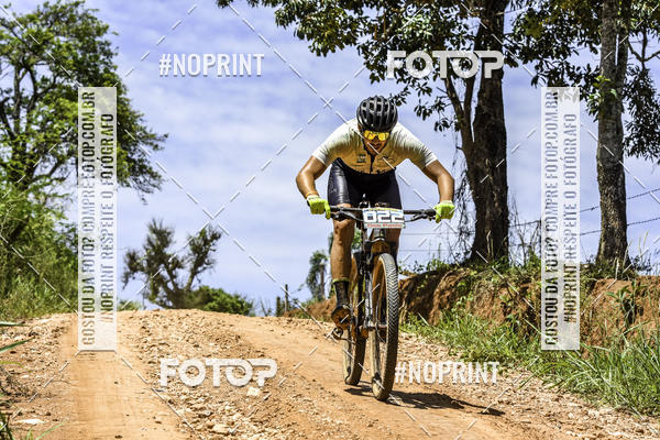 Buy your photos of the eventOURO BIKER on Fotop