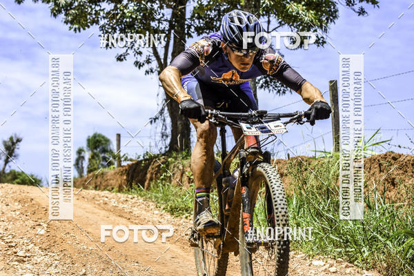 Buy your photos of the eventOURO BIKER on Fotop