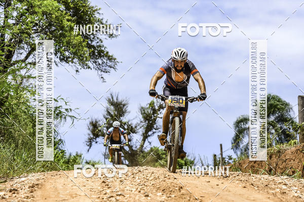 Buy your photos of the eventOURO BIKER on Fotop