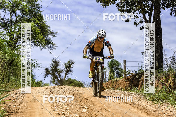 Buy your photos of the eventOURO BIKER on Fotop