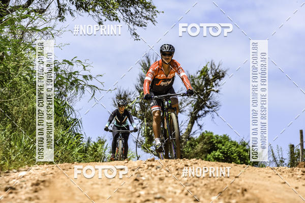 Buy your photos of the eventOURO BIKER on Fotop