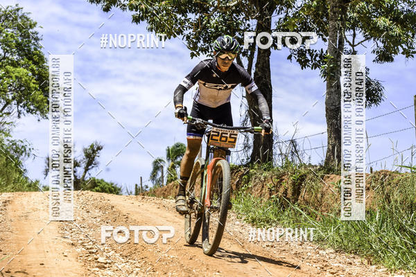 Buy your photos of the eventOURO BIKER on Fotop