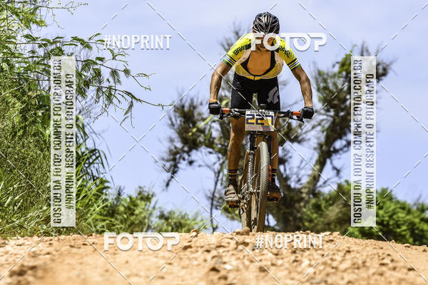 Buy your photos of the eventOURO BIKER on Fotop