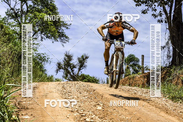 Buy your photos of the eventOURO BIKER on Fotop