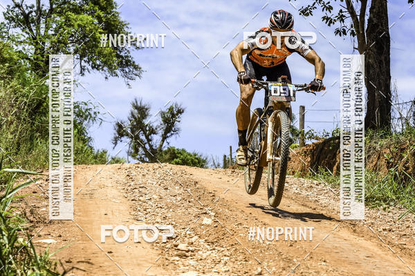 Buy your photos of the eventOURO BIKER on Fotop