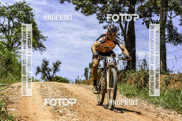 Buy your photos of the eventOURO BIKER on Fotop