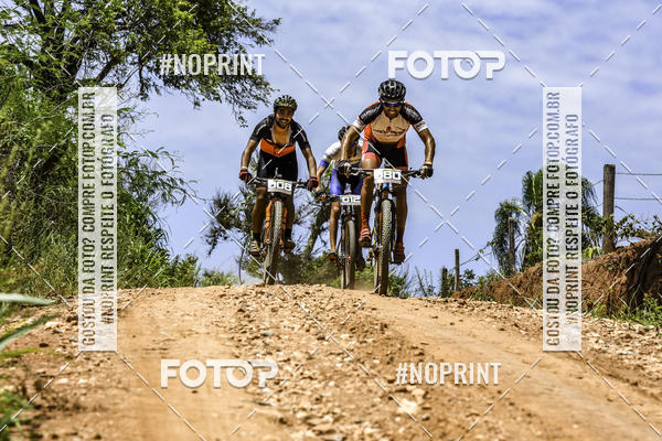 Buy your photos of the eventOURO BIKER on Fotop