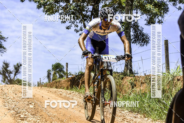 Buy your photos of the eventOURO BIKER on Fotop
