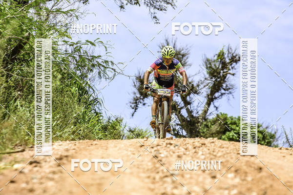 Buy your photos of the eventOURO BIKER on Fotop