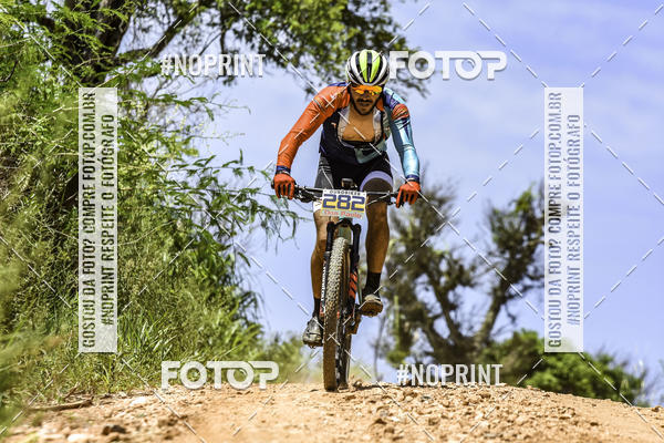 Buy your photos of the eventOURO BIKER on Fotop