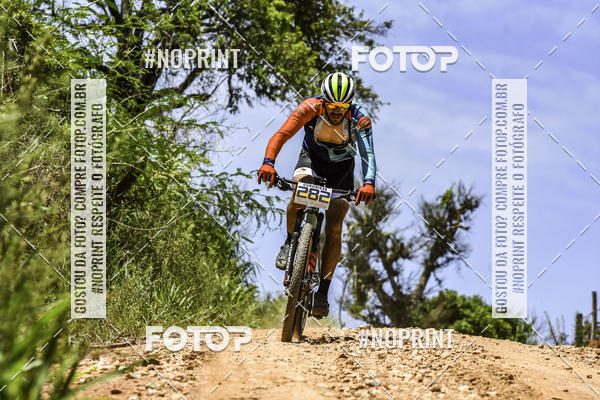 Buy your photos of the eventOURO BIKER on Fotop