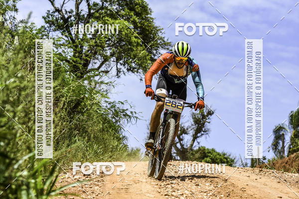 Buy your photos of the eventOURO BIKER on Fotop
