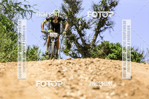 Buy your photos of the eventOURO BIKER on Fotop