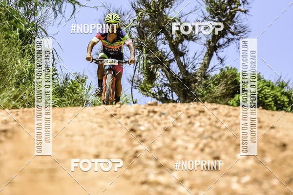 Buy your photos of the eventOURO BIKER on Fotop