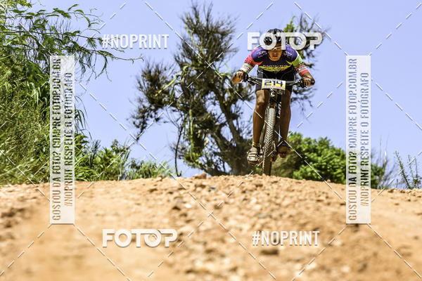 Buy your photos of the eventOURO BIKER on Fotop