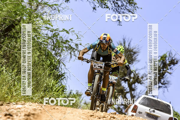 Buy your photos of the eventOURO BIKER on Fotop
