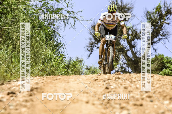 Buy your photos of the eventOURO BIKER on Fotop