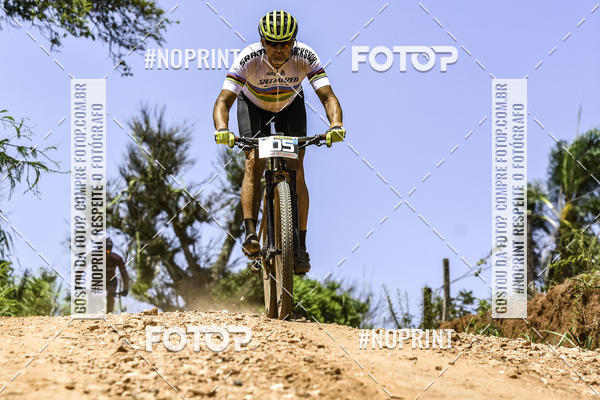 Buy your photos of the eventOURO BIKER on Fotop
