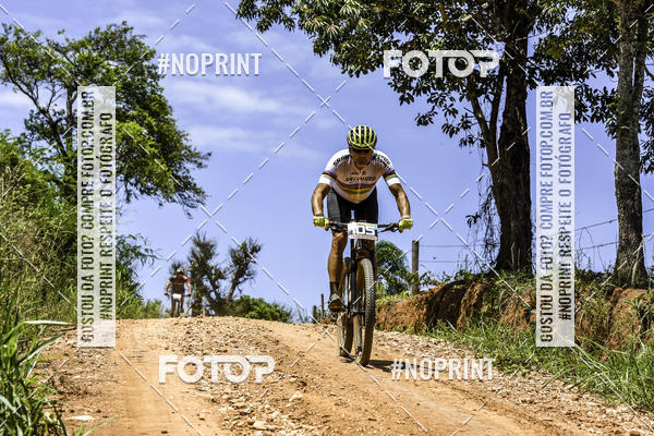 Buy your photos of the eventOURO BIKER on Fotop