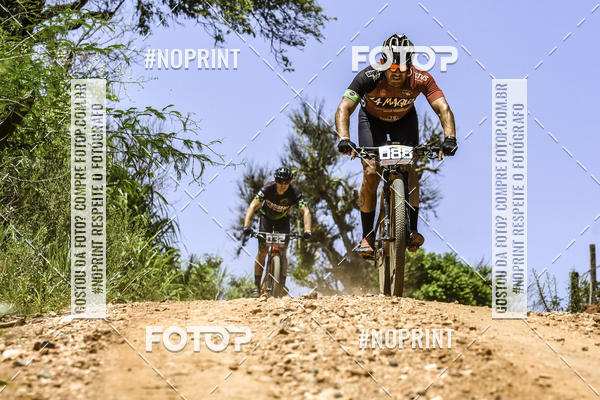 Buy your photos of the eventOURO BIKER on Fotop